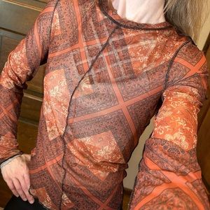 NEW!! WILLOW ROOT, BUCKLE, Rust Brown Exposed Seam Mesh Semi Sheer Top, Sz Small
